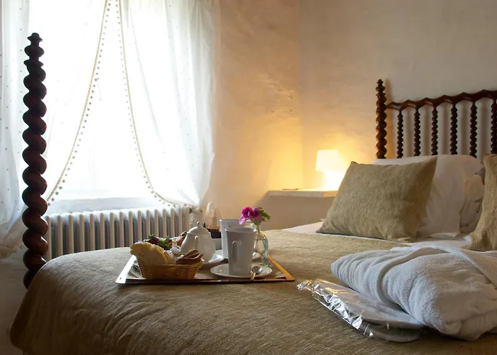 Alcaufar Vell Rural & Restaurant Sant Lluís