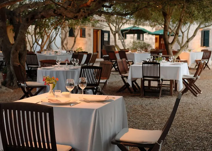 Alcaufar Vell Rural & Restaurant 4* Sant Lluís