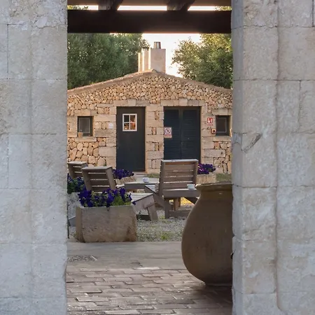 Alcaufar Vell Rural & Restaurant Szálloda Sant Lluis