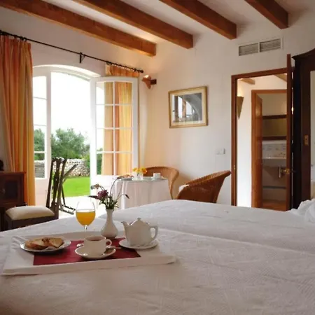 Alcaufar Vell Rural & Restaurant 4* 산트 유이스