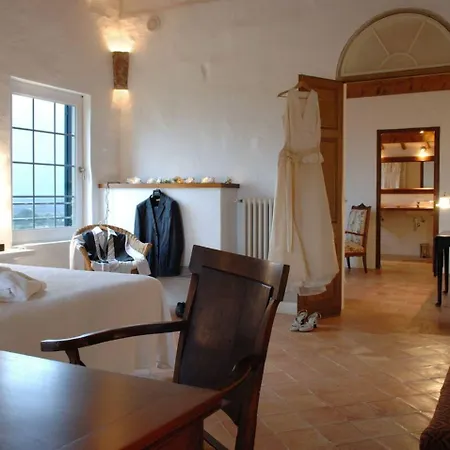 Alcaufar Vell Rural & Restaurant Sant Lluis