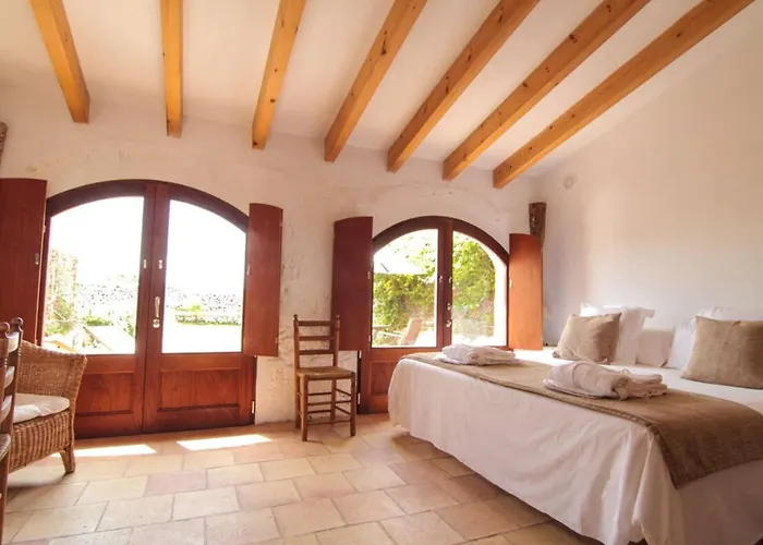 Alcaufar Vell Rural & Restaurant 4* Sant Lluís