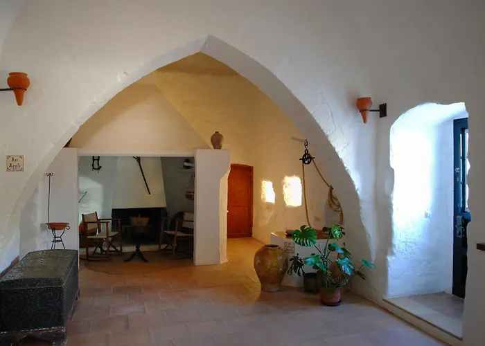 Hotel Alcaufar Vell Rural & Restaurant Sant Lluís