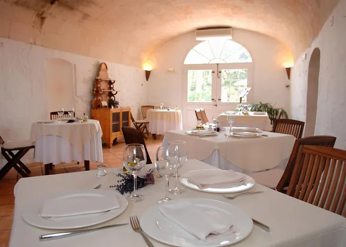 Alcaufar Vell Rural & Restaurant