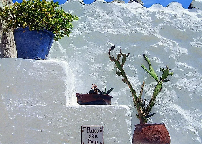 Alcaufar Vell Rural & Restaurant 4* Sant Lluís